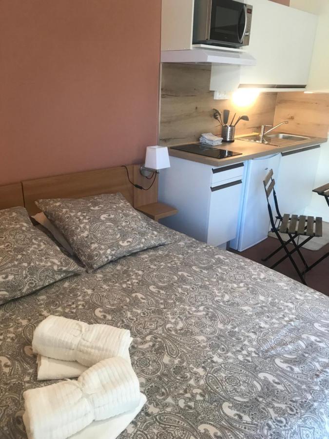 La Feclaz Ski Aux Pieds Grand Studio Tout Confort Les Deserts  Exterior photo